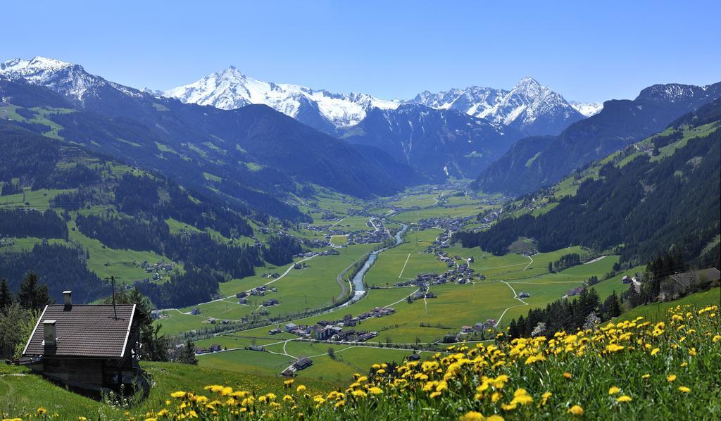 Ferienwohnungen Am Riedanger Mayrhofen Exterior foto